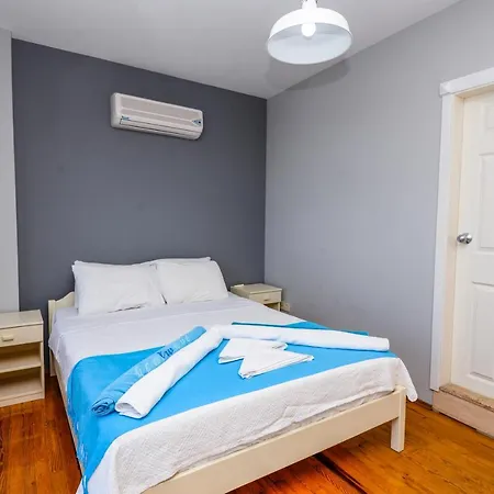 Amazing 8 People Sea View Centre Location * קס